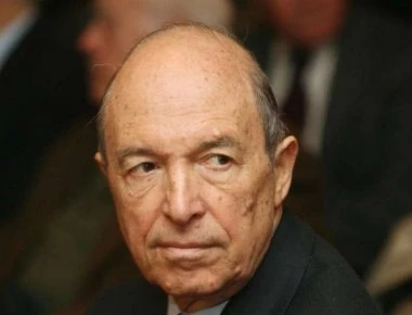 Άγρια διαπλοκή: Το σκάνδαλο C4i «καίει» την κυβέρνηση Σημίτη